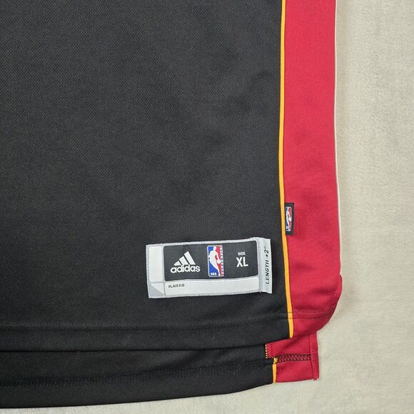 Adidas NBA Miami Heat Jersey Dwyane Wade #3 Mens XL Black Swingman Basketball - Picture 6 of 10